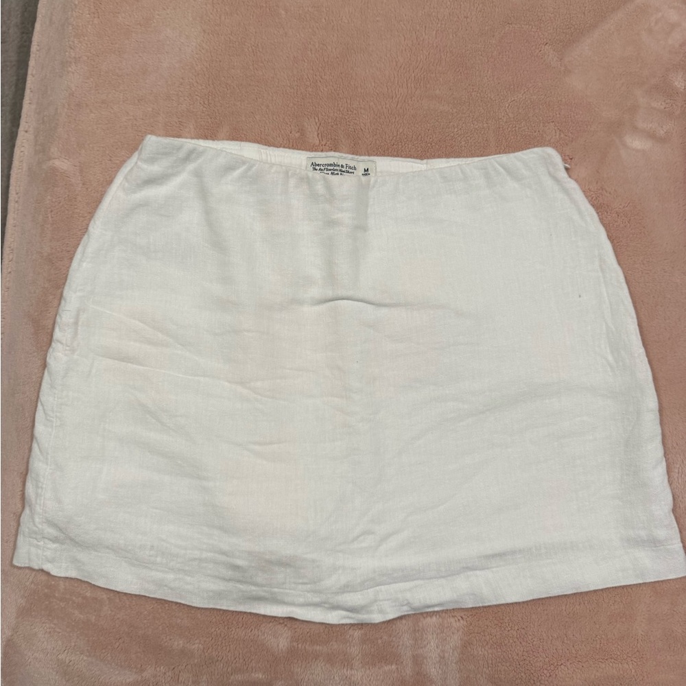 Abercrombie & Fitch White Mini Skirt